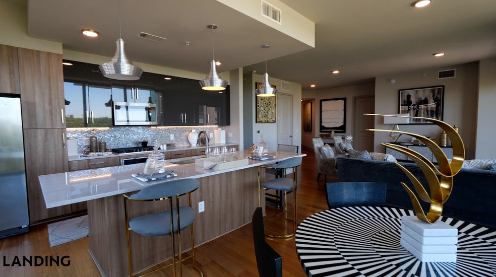 Building Photo - 1414 Wood Hollow Dr