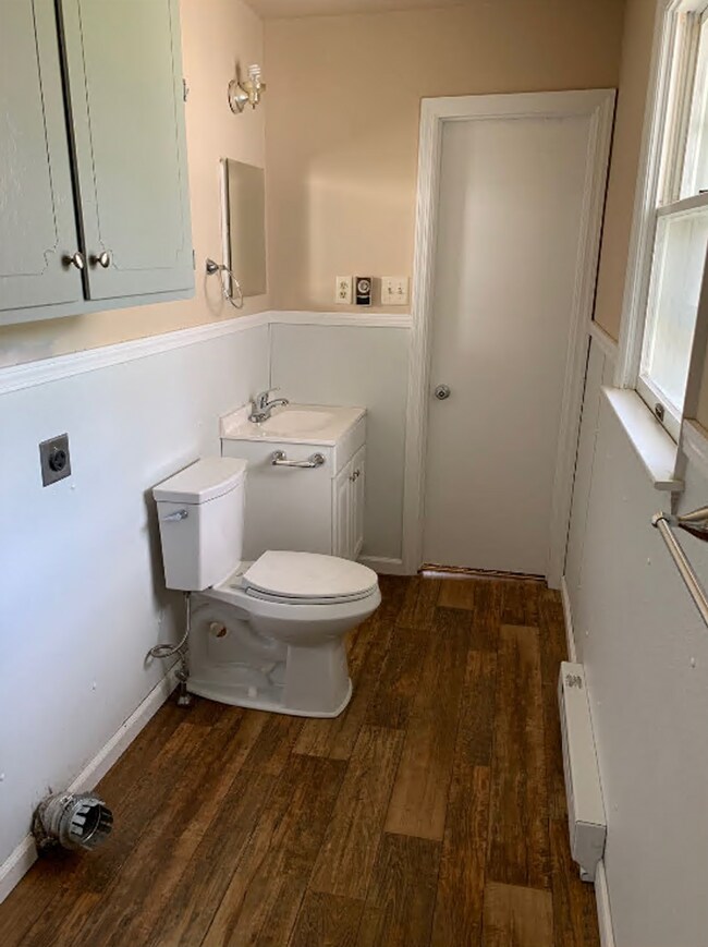 Building Photo - Spacious 3-Bedroom with Partially Finished Basement