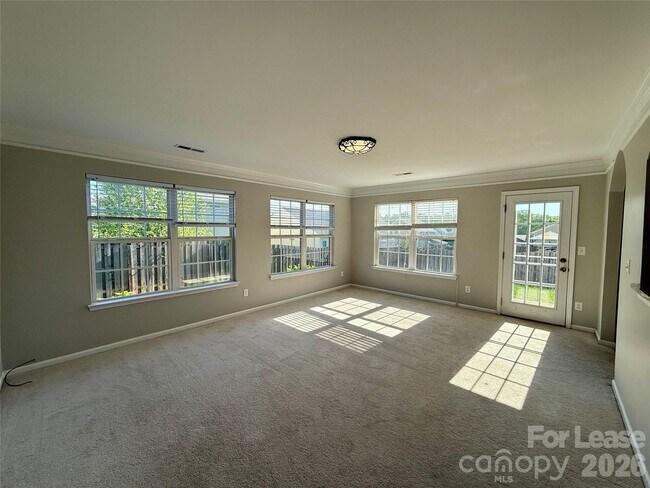 Building Photo - 159 Gage Dr