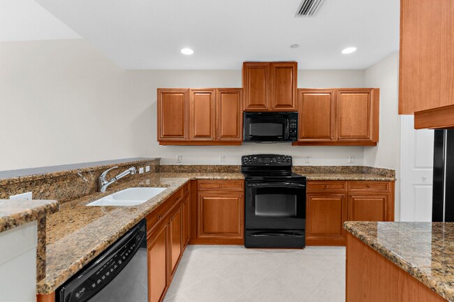 Building Photo - 1921 Monte Carlo Dr