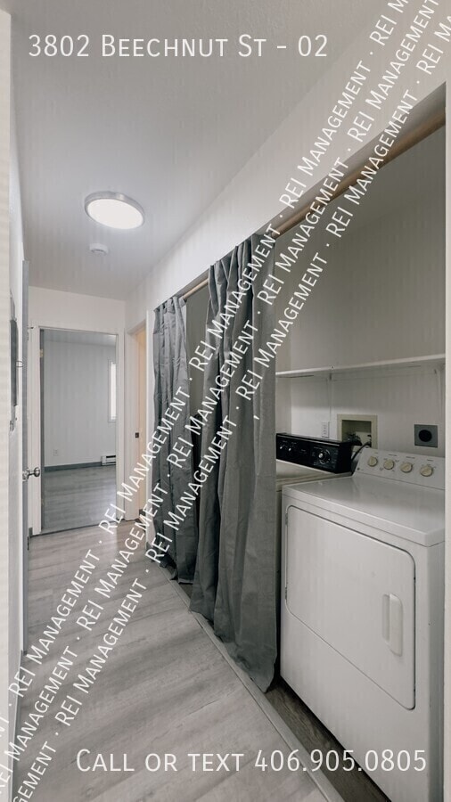 Building Photo - 3802 Beechnut St