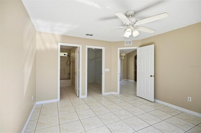 Building Photo - 106 La Mancha Dr