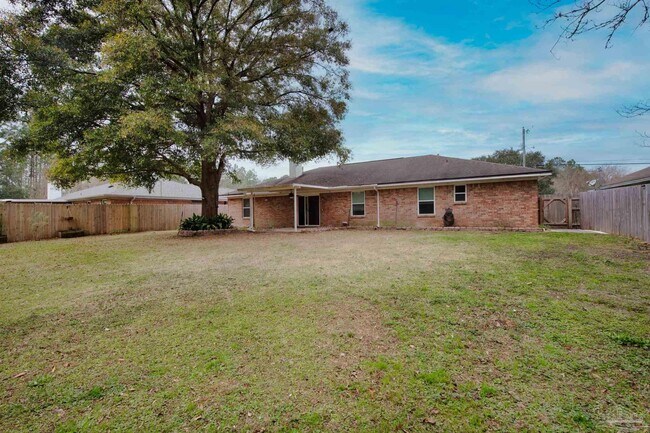 Building Photo - 9033 Bluebay Ln