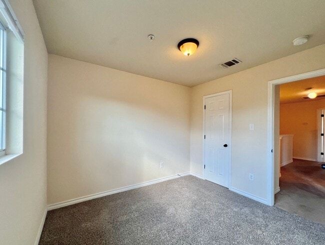 Building Photo - 6414 Attucks Ln