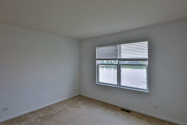 Building Photo - 2564 Retreat Cir