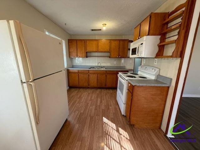 Building Photo - 318 Bruce St