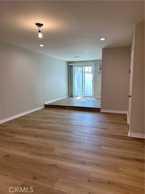 Building Photo - 4301 Farquhar Ave