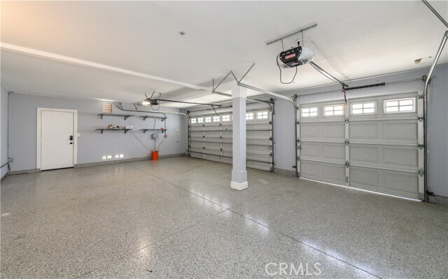 Building Photo - 11208 Greycliff Ave