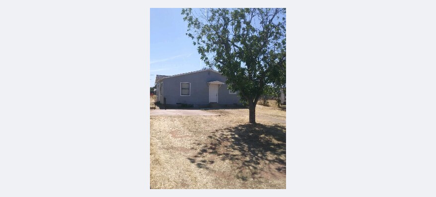 Building Photo - 3007 Henderson Ave
