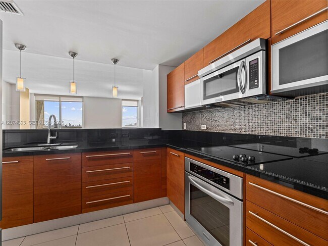 Building Photo - 244 Biscayne Blvd
