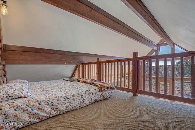 Building Photo - 6823 Fara Dr