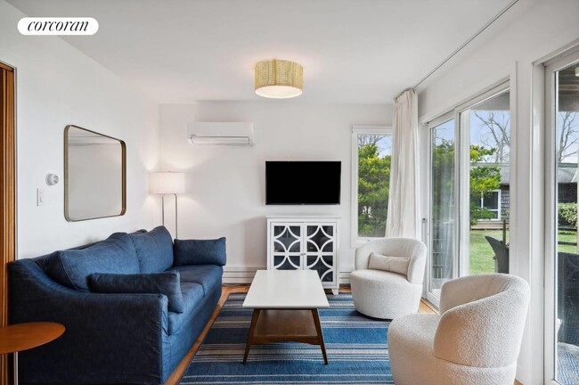 Building Photo - 13 Winthrop Rd