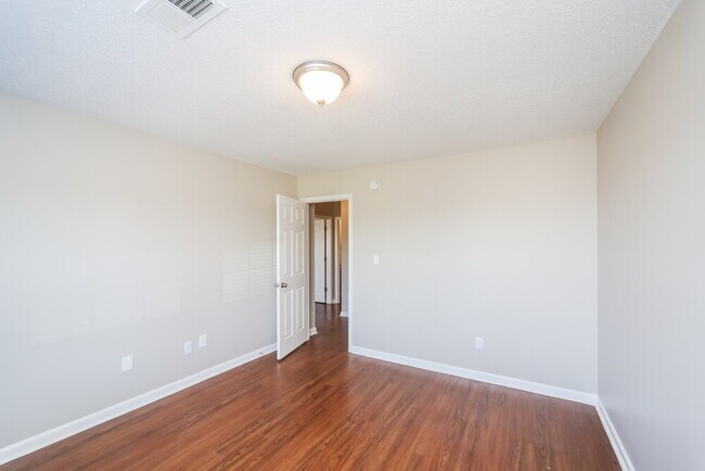 Building Photo - 10108 Nolton Cir