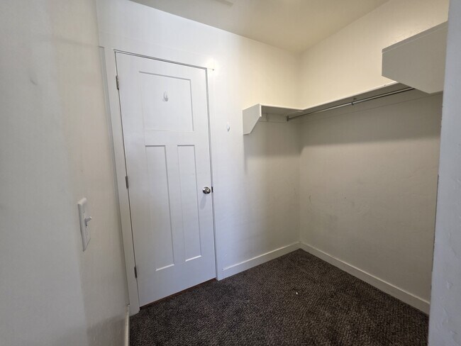 Building Photo - 4193 W High Gallery Ct