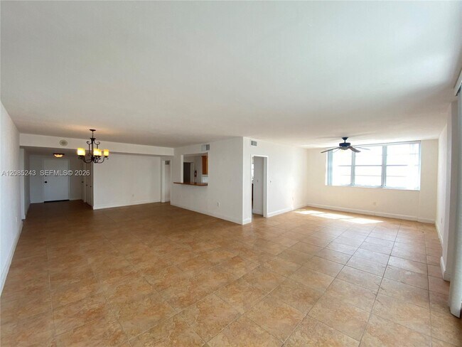 Building Photo - 5825 Collins Ave