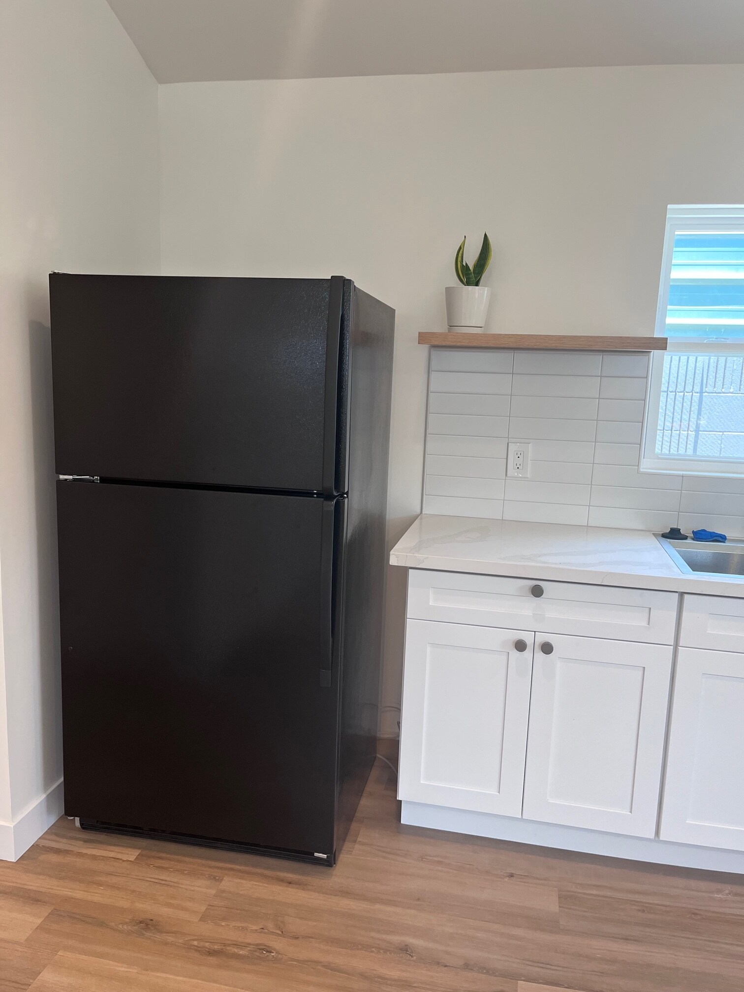 Fridge - 8144 Washington Ave