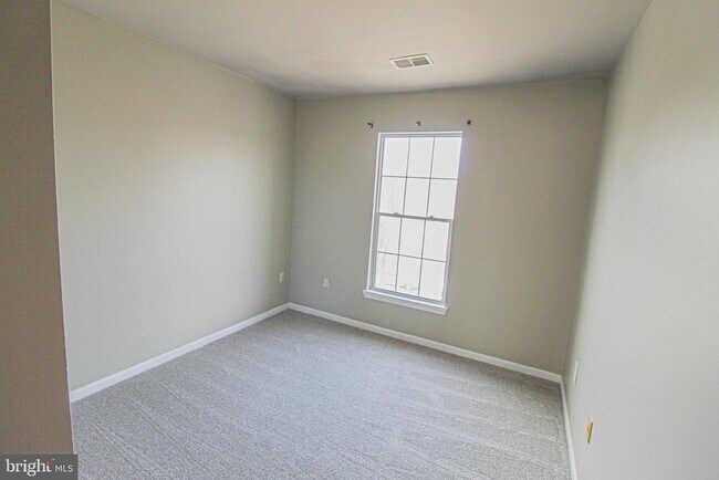 Building Photo - 13014 Shamrock Glen Dr