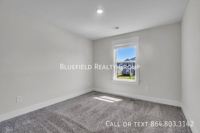 Building Photo - 308 Garrison Grove Dr