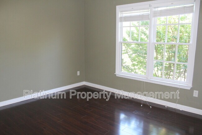Building Photo - 5045 Tidewater Way