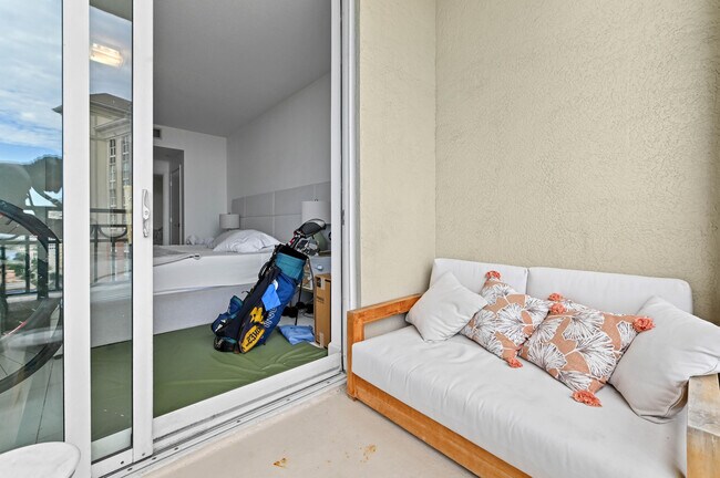 Building Photo - 550 Okeechobee Blvd