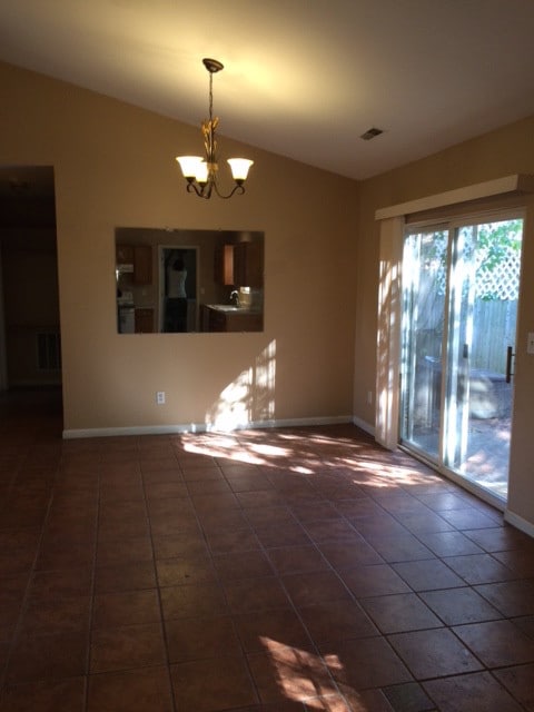 Building Photo - 55 Gardenia Rd