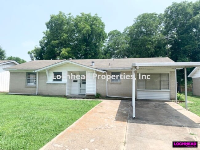 Primary Photo - MUST SEE!!!! DARLING HOME!