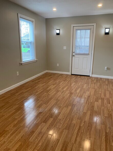 Living space - 5 Cordage St