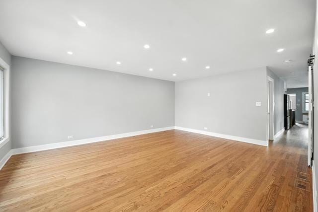 Building Photo - 7441 N Oriole Ave