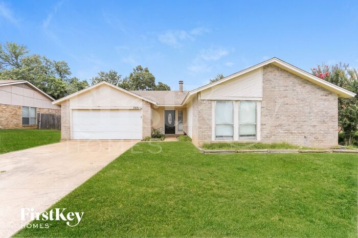 Primary Photo - 3501 Palomino Dr