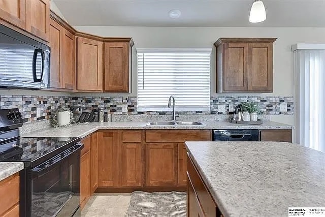 Building Photo - 4801 N 180th Ave