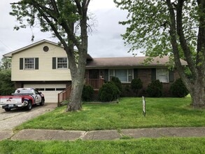 Building Photo - House in Gainesway With Huge Yard      250731
