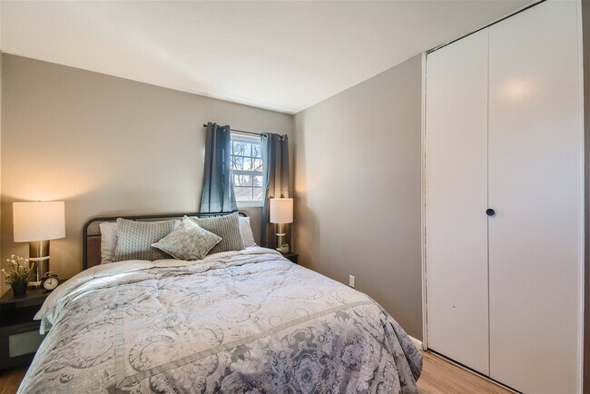 Building Photo - 7604 Reed St