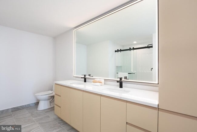 Building Photo - 1425 New York Ave NW