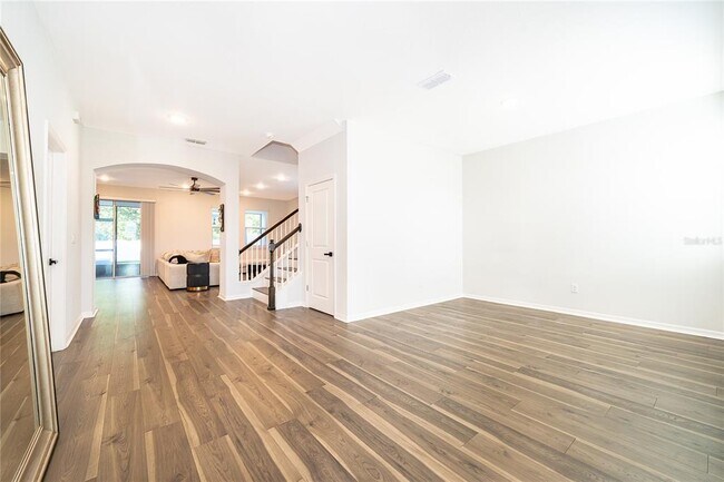 Building Photo - 1468 Grassland Ave