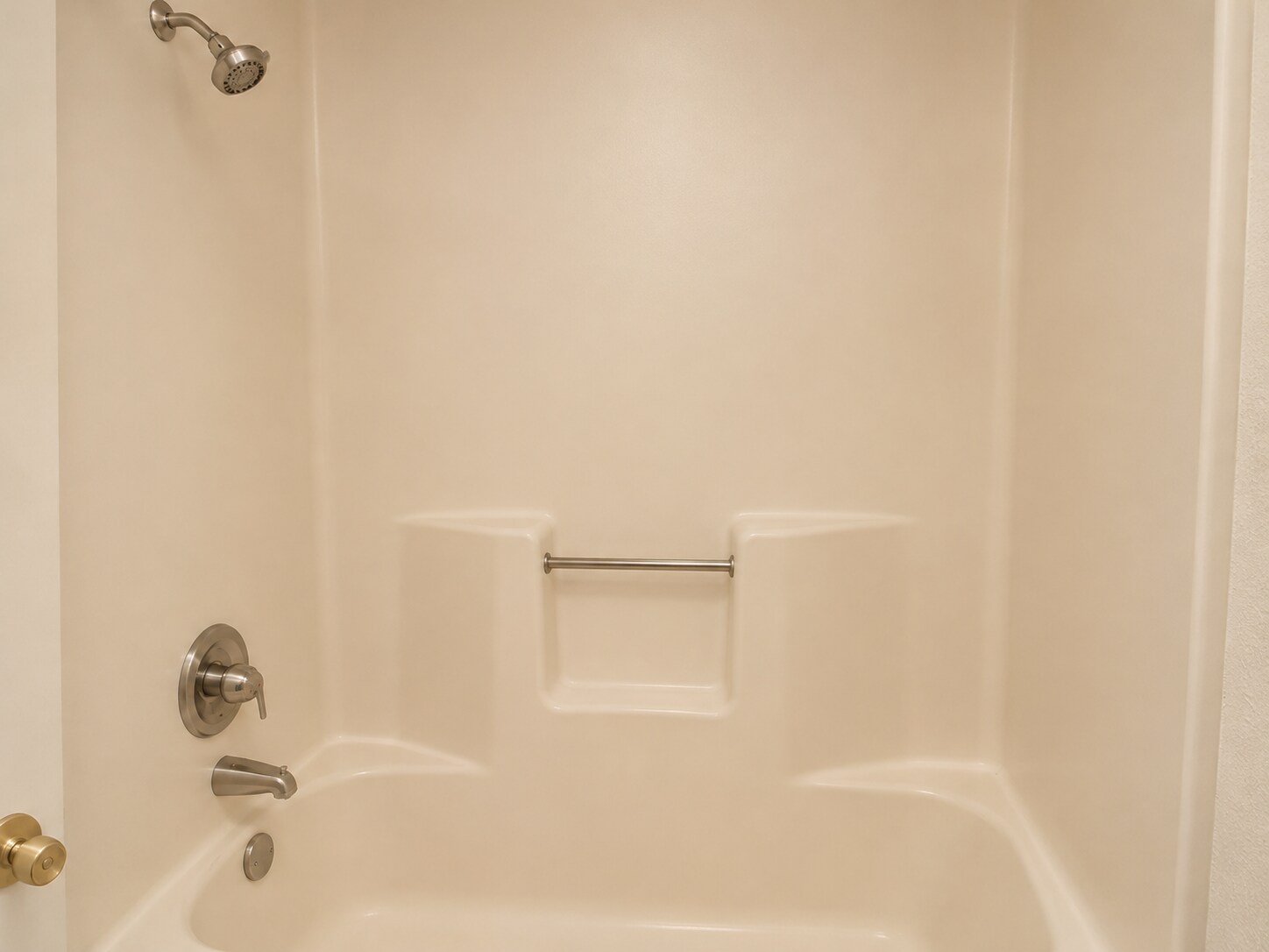Building Photo - 126 Hollyhill Ln