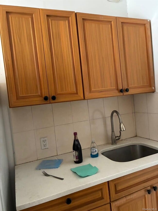 Building Photo - 107 Beadel St