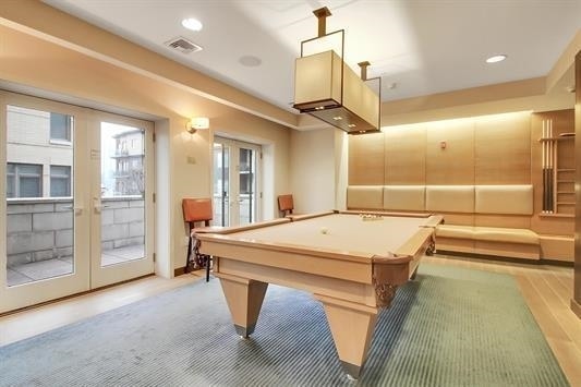 Building Photo - 55 Eton Row