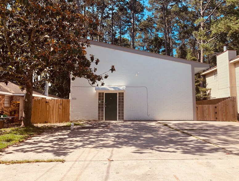 Primary Photo - 19435 Slemmer Rd