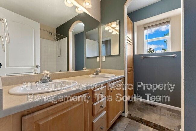 Building Photo - 7680 Elk Ct