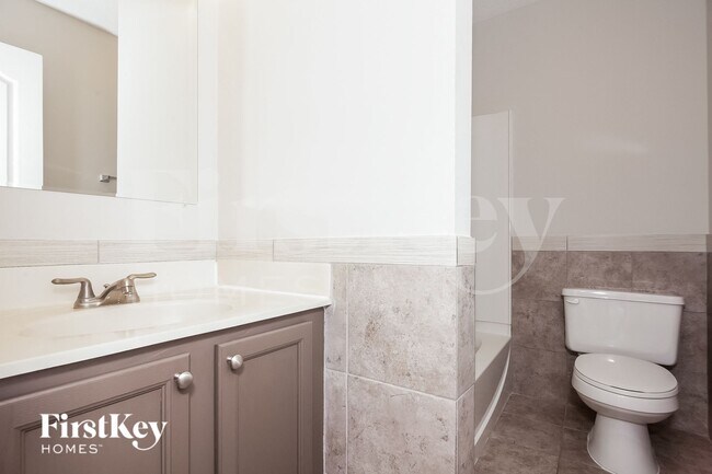 Building Photo - 14337 Fokker Pl