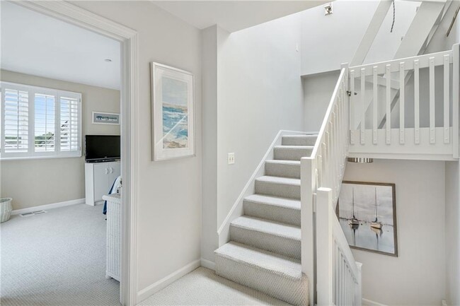 Building Photo - 31 Coddington Wharf