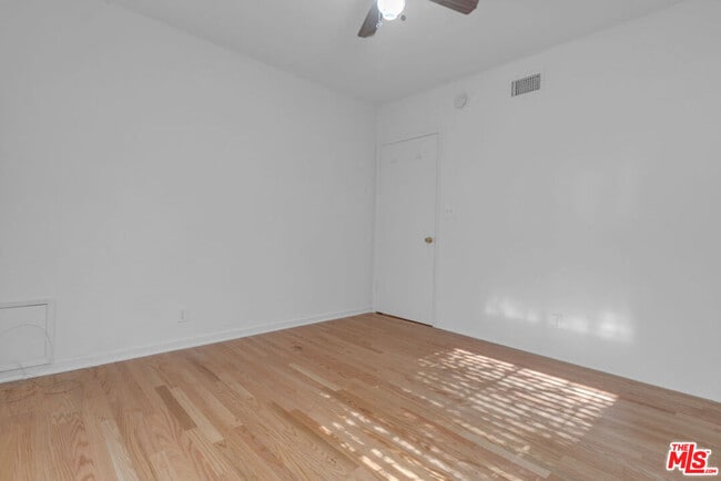 Building Photo - 152 S Kilkea Dr