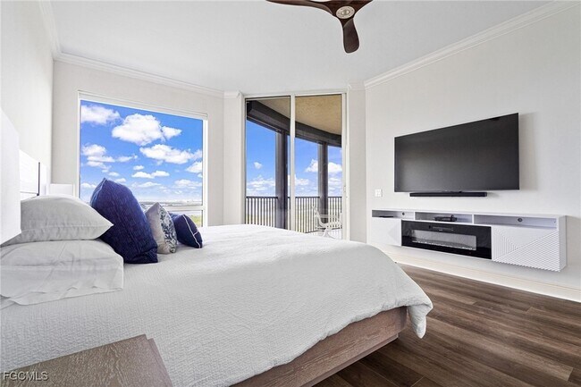 Building Photo - 23750 Via Trevi Way