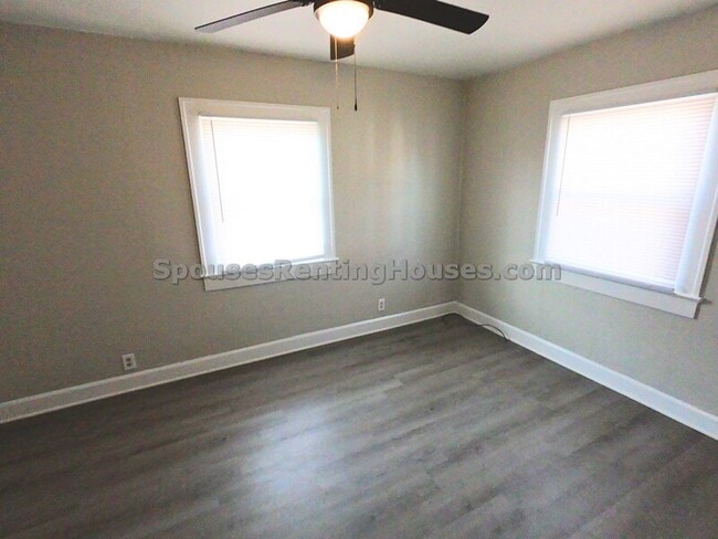 Building Photo - 1304 N Linwood Ave