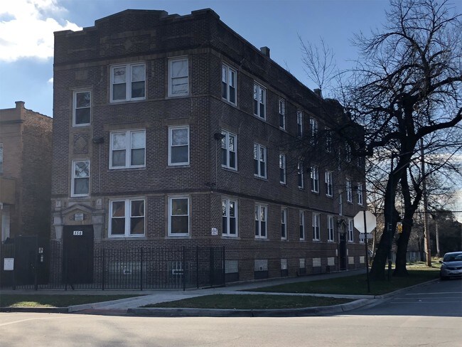 Building Photo - 3609 W Ohio St