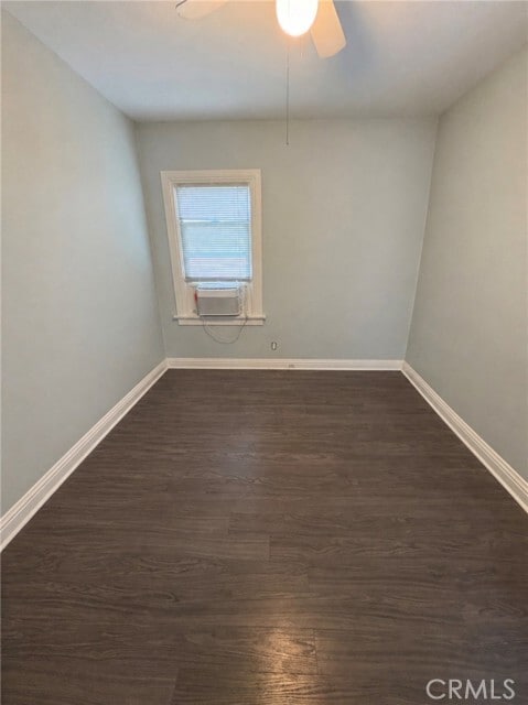 Building Photo - 552 W 22nd St