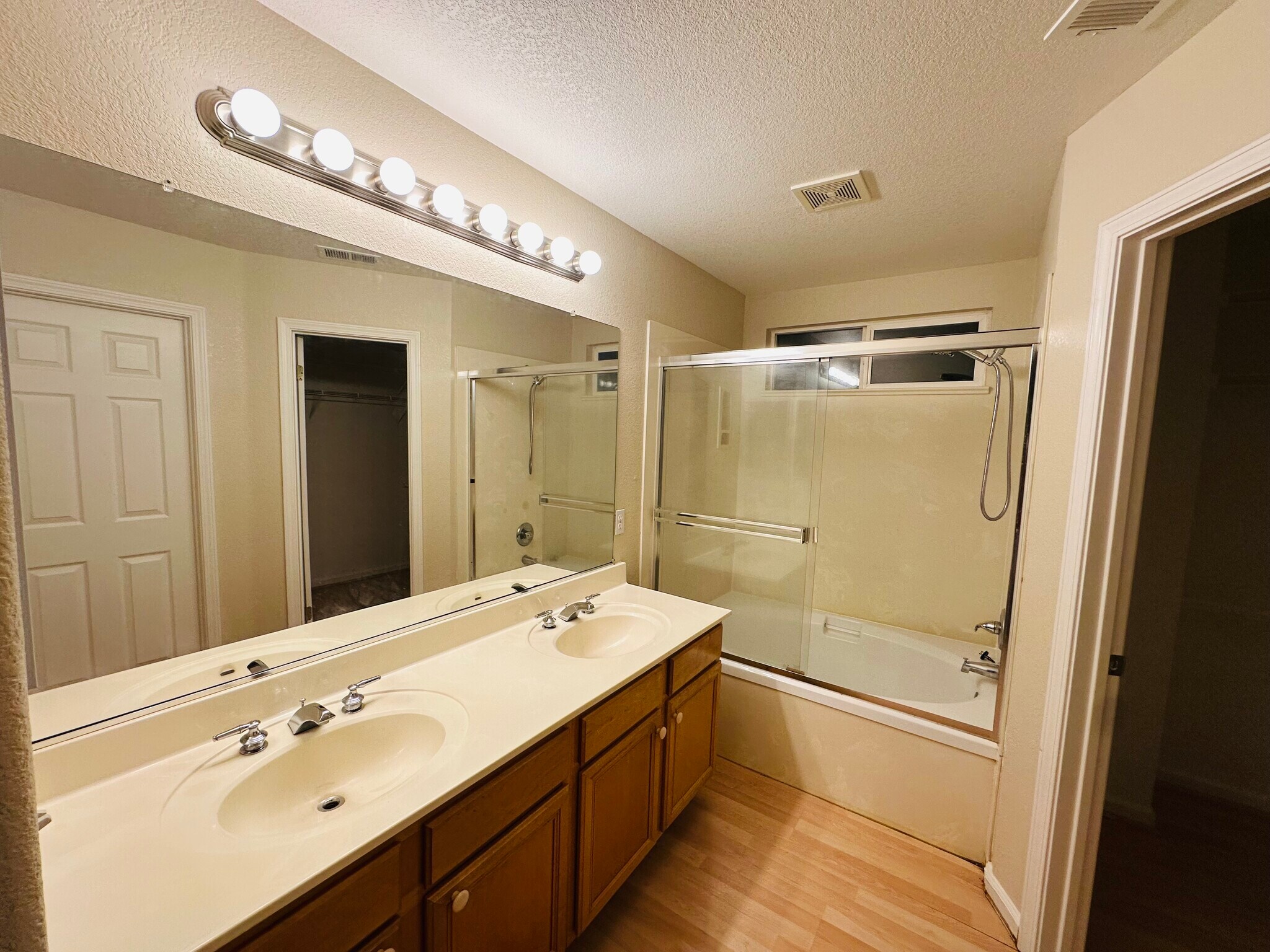 Building Photo - 3729 Seine Ct