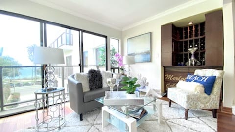 LIVING ROOM - 833 Ocean Ave