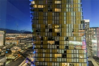 Building Photo - 3722 S Las Vegas Blvd