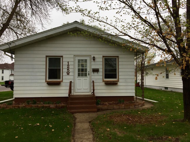 Building Photo - 125 Second St SW